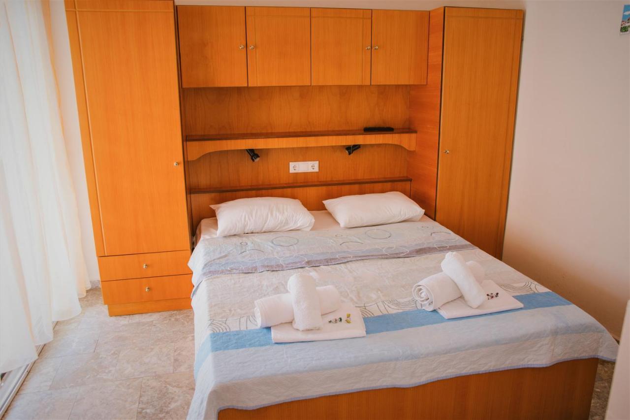 Apartments Tania ปาลาเรีย ดิโอนิซีอู ภายนอก รูปภาพ